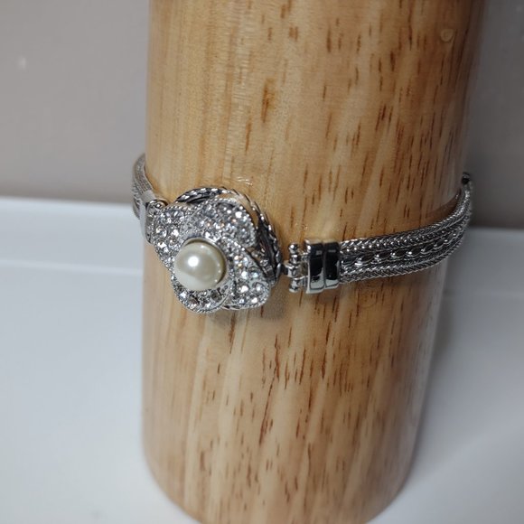 Cute Silver Tone Bracelet Or Anklet Just Under 9 Inches - Picture 2 of 13